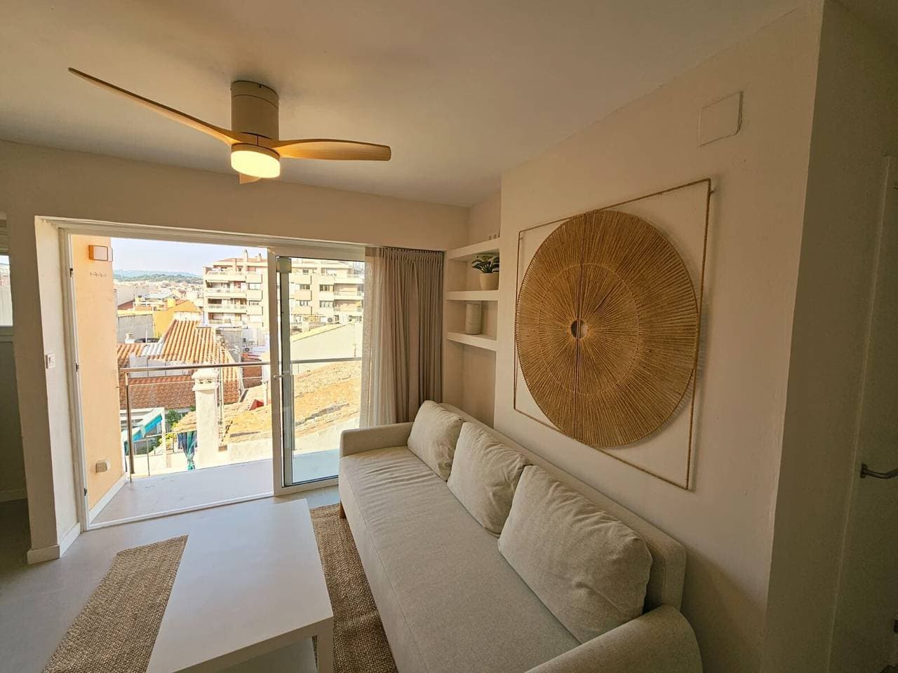 Foto 3 von 19: Apartment 'Ocean View' mit Meerblick, Balkon und WLAN