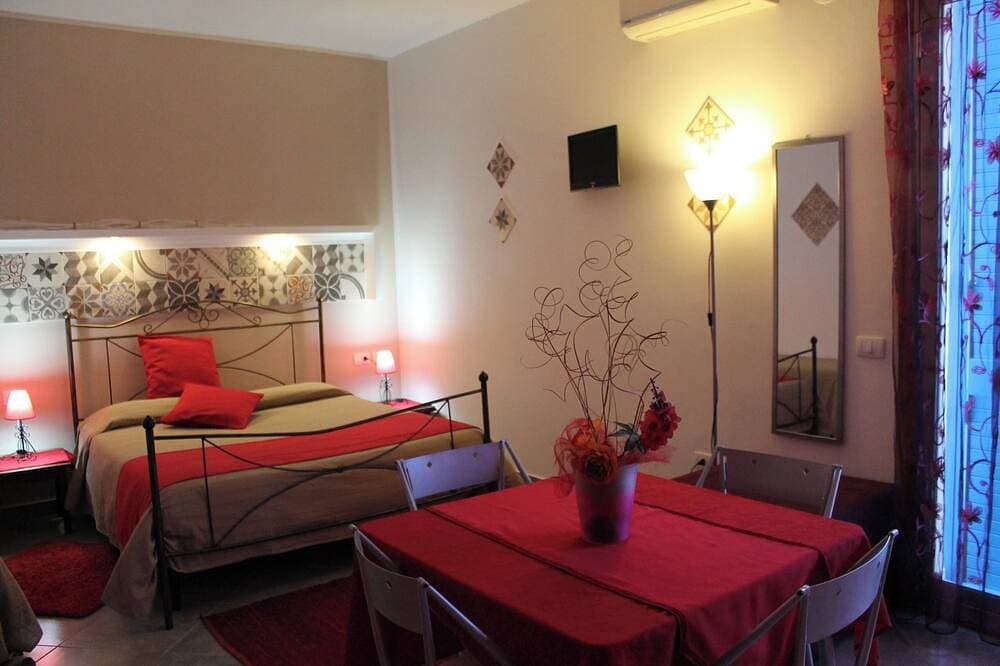 Foto 3 von 5: Signorino Resort Studio Doppelzimmer