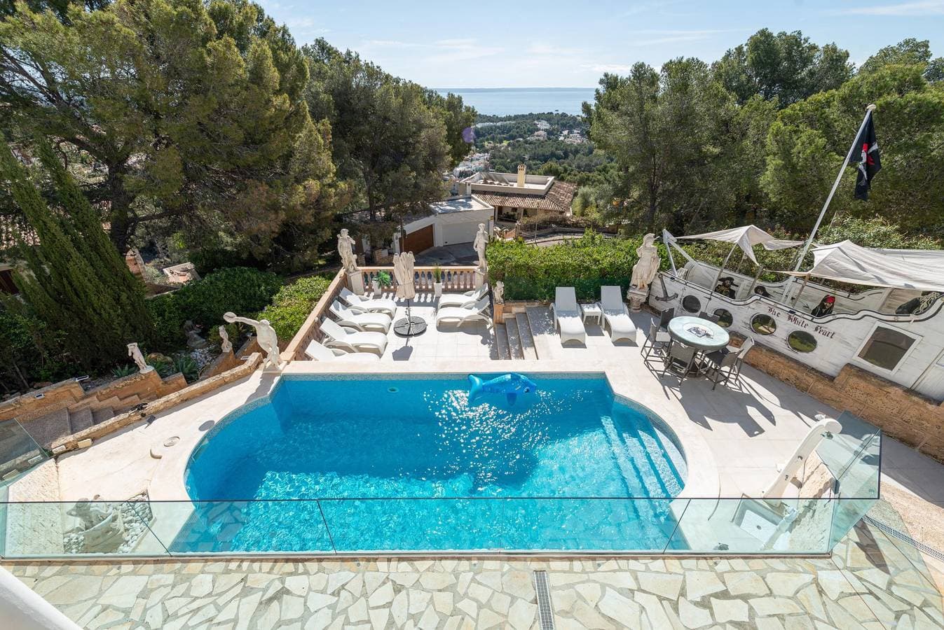 Foto 3 von 59: Villa Meerblick - Luxusvilla in Portals Nous - W-Lan gratis