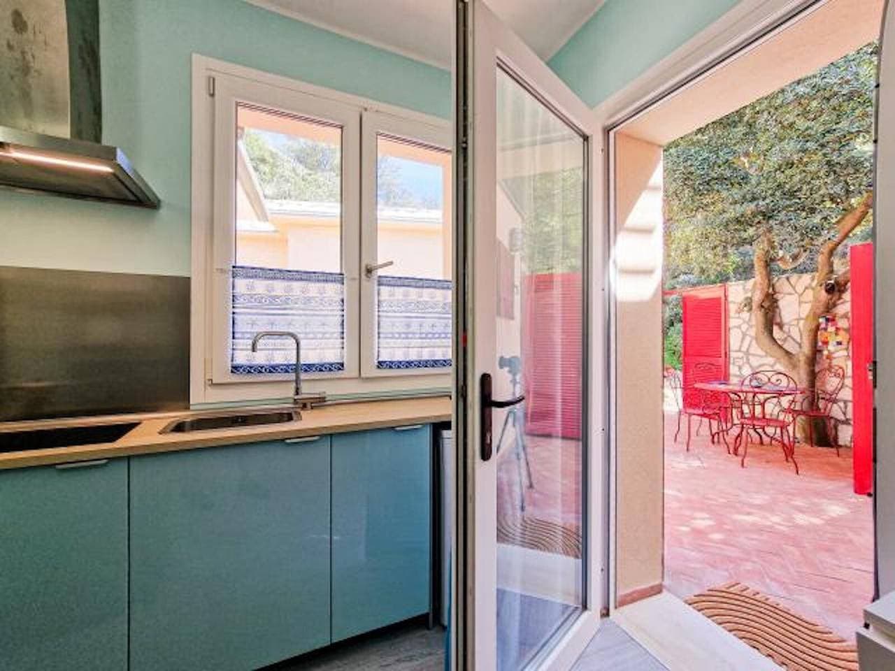 Foto 2 von 37: Ferienwohnung 'Villa Galatea La Conchiglia' mit Meerblick und privater Terrasse