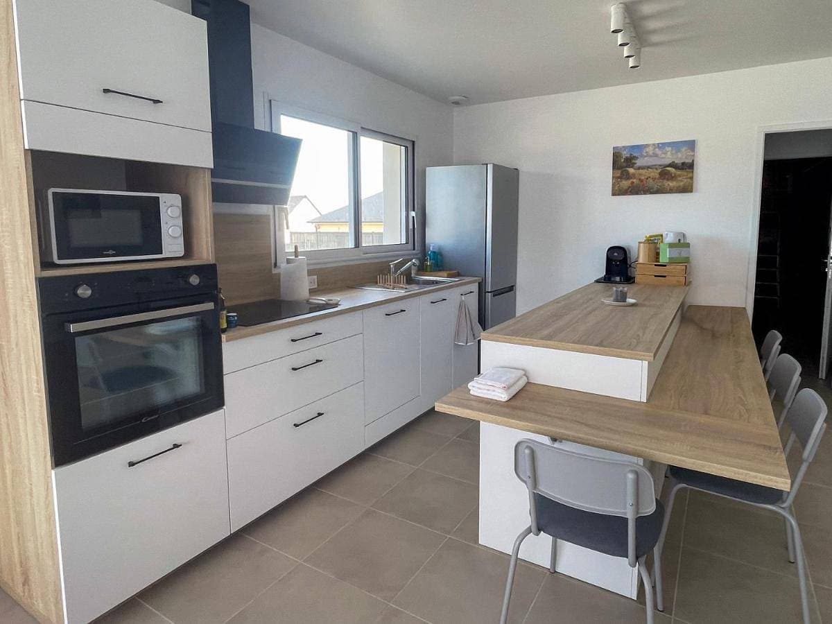 Foto 5 von 24: Three-Bedroom House