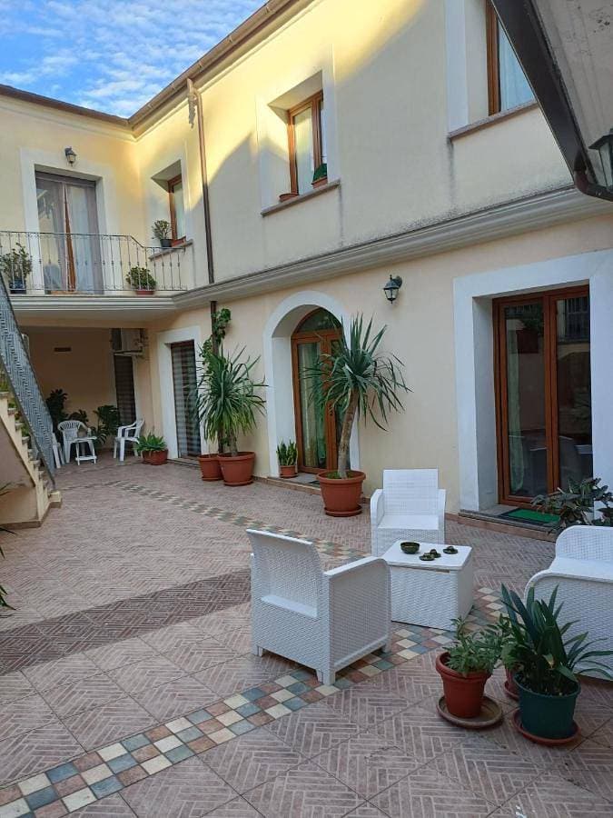 Giarranas House - Apartment with coutyard 1