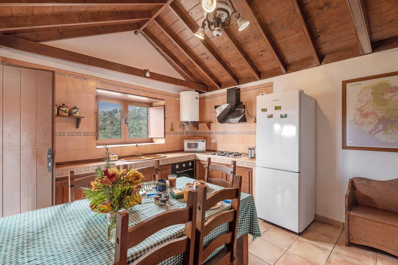 Foto 10 von 28: Ferienhaus 'Maria' mit Bergblick, privater Terrasse und WLAN - SilboHolidays