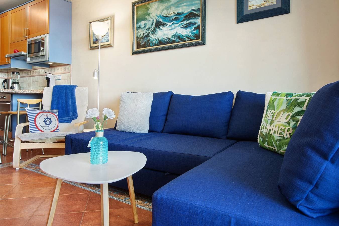 Foto 8 von 23: Apartamento Sol Del Sur mit Meerblick, Pool, WLAN und Garten