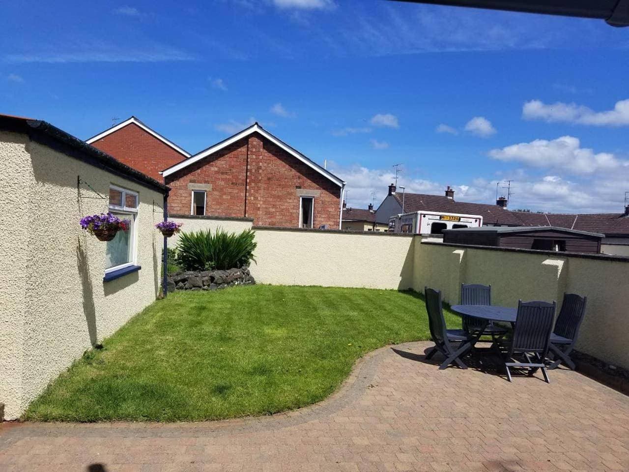Foto 6 von 30: Three-Bedroom House