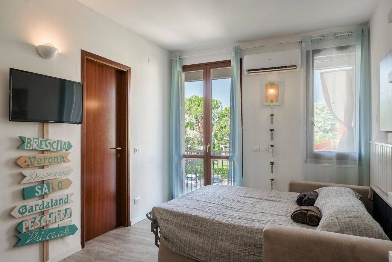 Foto 3 von 34: Ferienwohnung für 2 Personen mit Balkon/Terrasse