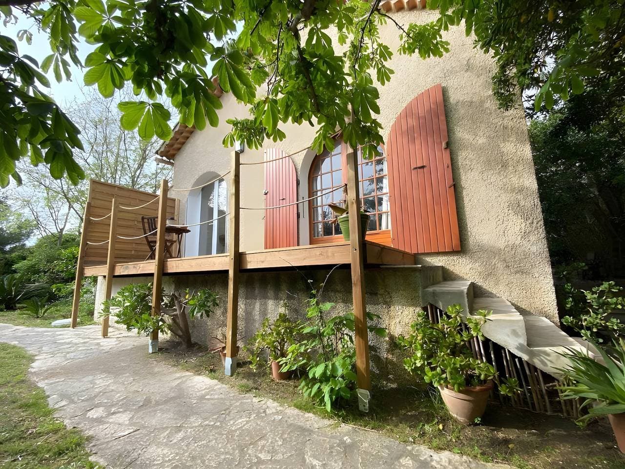 Foto 11 von 25: Zimmer 'Chambre' mit privater Terrasse, WLAN und Klimaanlage