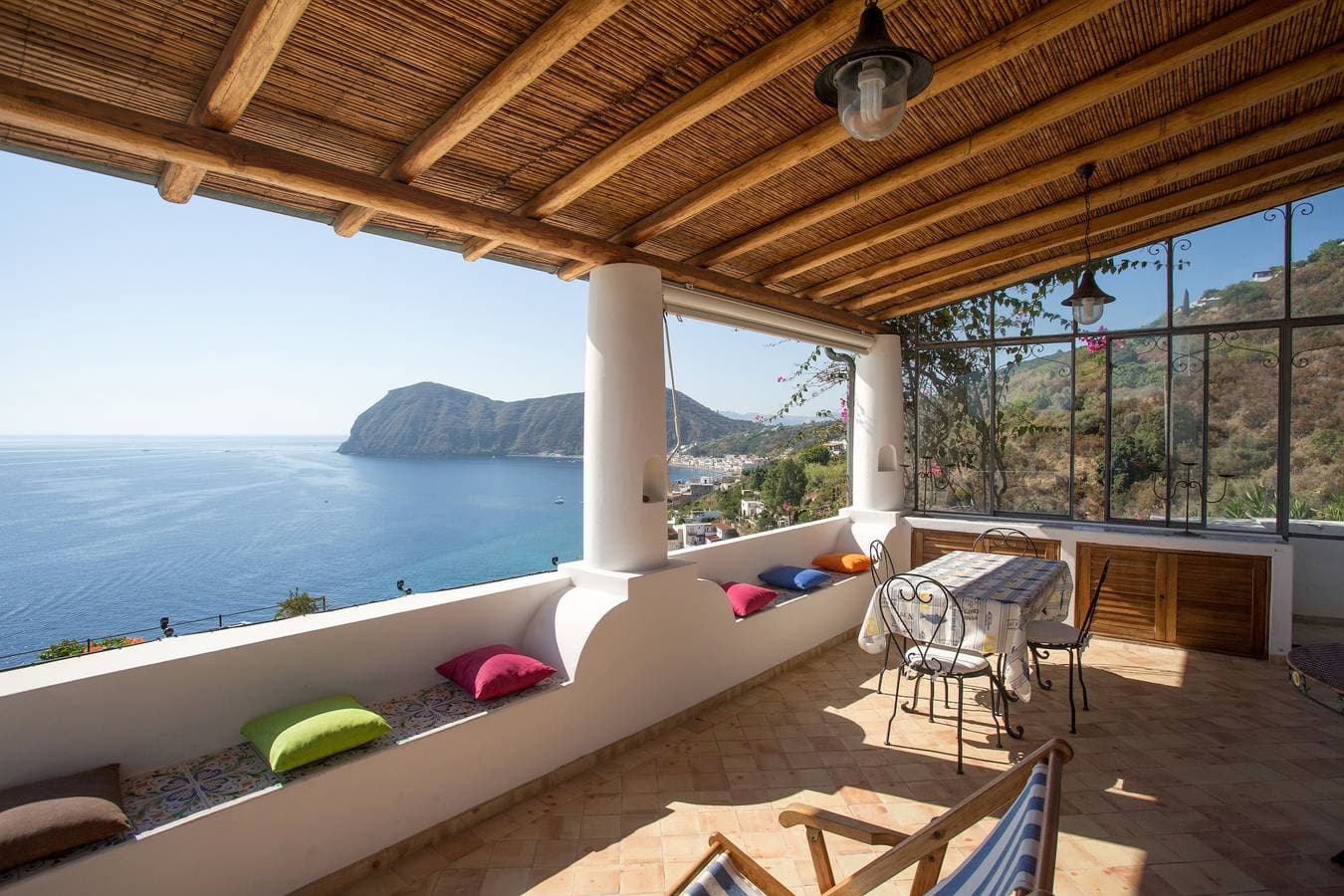 Foto 3 von 22: Haus mit Garten und Meerblick in Lipari
