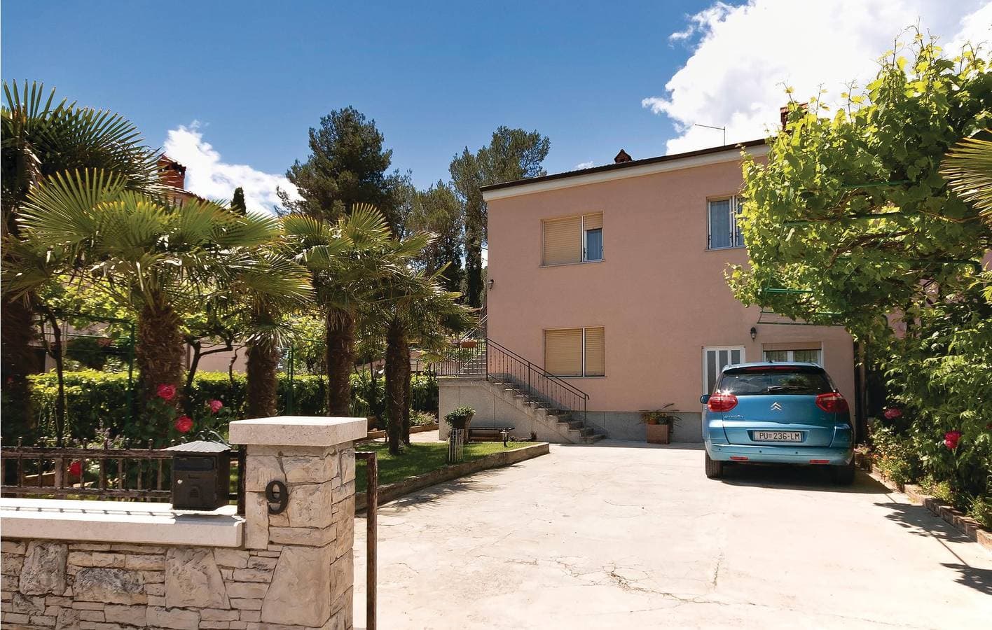 Foto 3 von 32: Gemütliche 2-Zimmer-Wohnung mit Terrasse, WLAN und Parkplatz, 2,5 km vom Strand entfernt