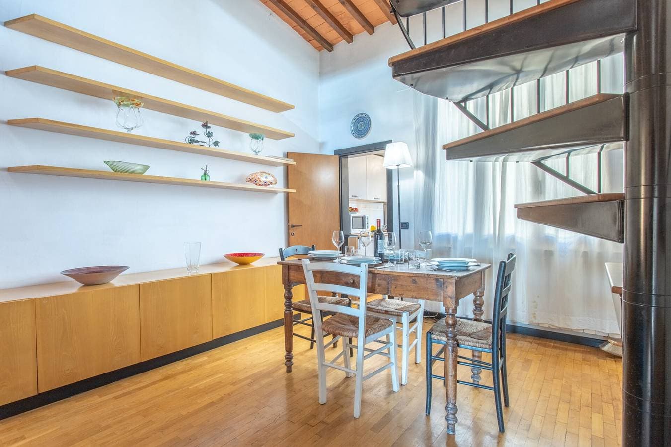 Foto 10 von 23: Ferienwohnung für 4 Personen mit Balkon