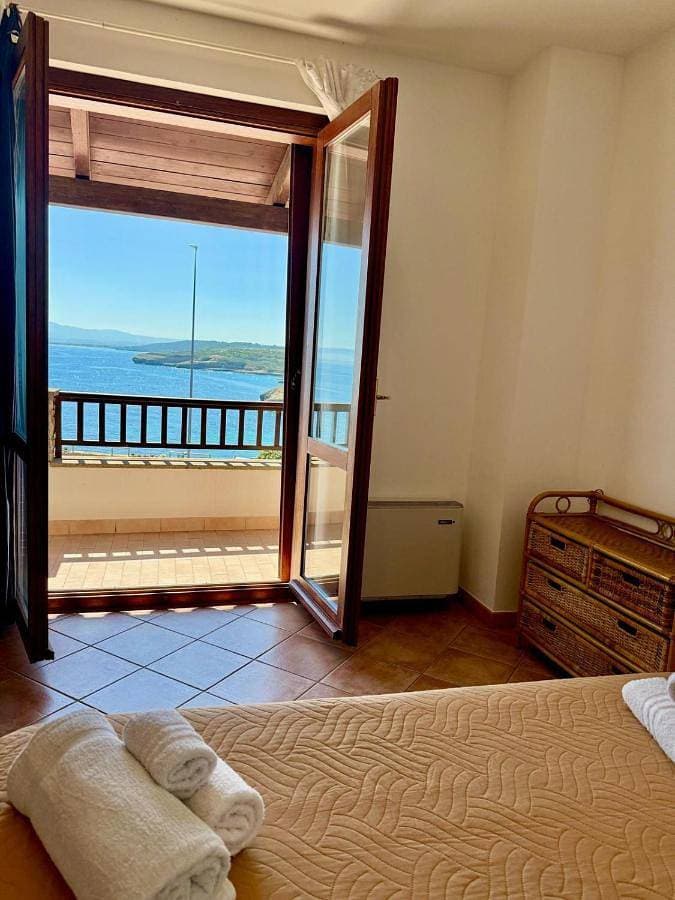 Foto 5 von 32: One-Bedroom Apartment with Sea View