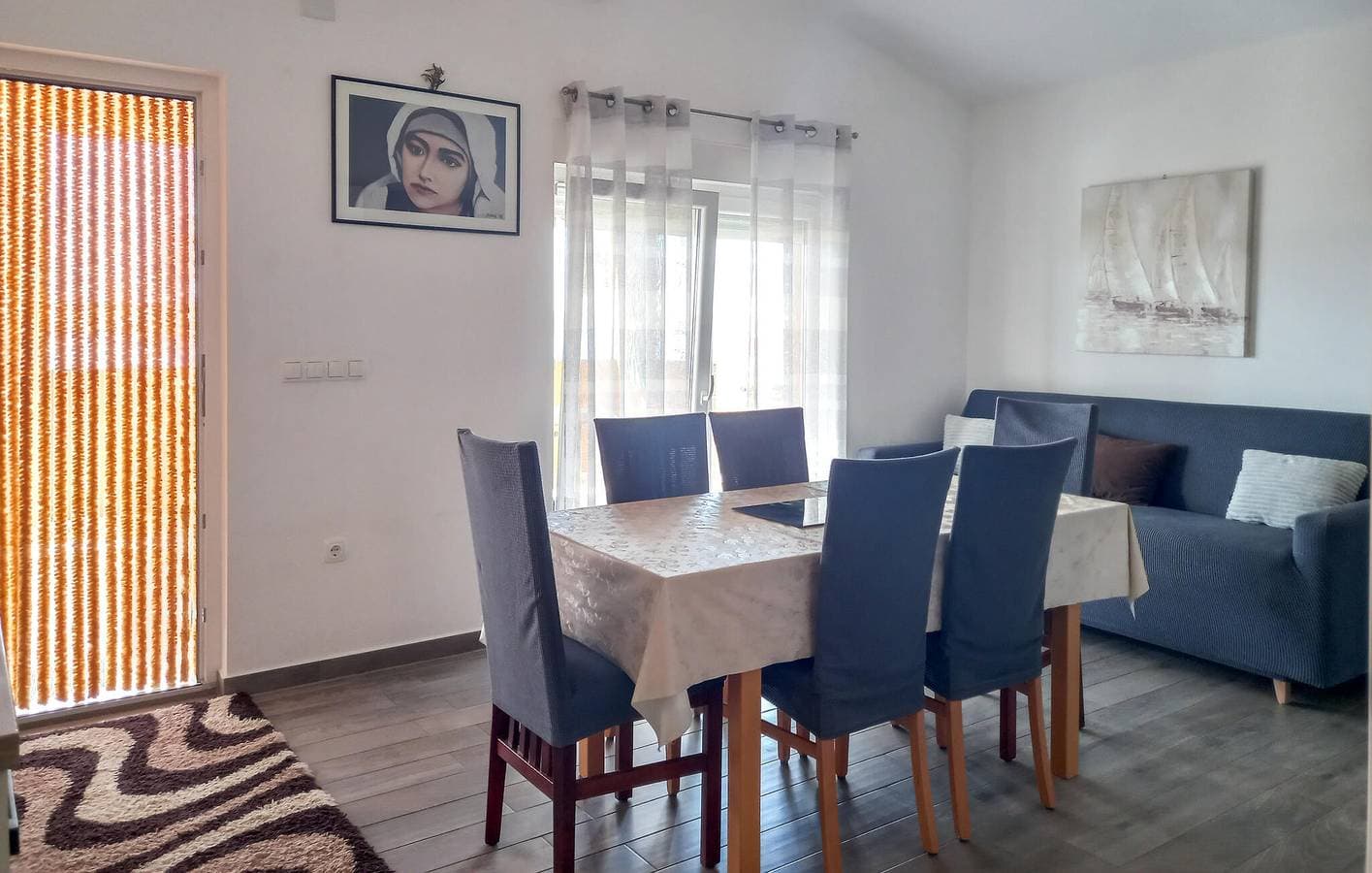 Foto 12 von 29: Gemütliche 1-Zimmer-Wohnung mit Terrasse, WLAN und Parkplatz in der Nähe von Novigradsko Mehr