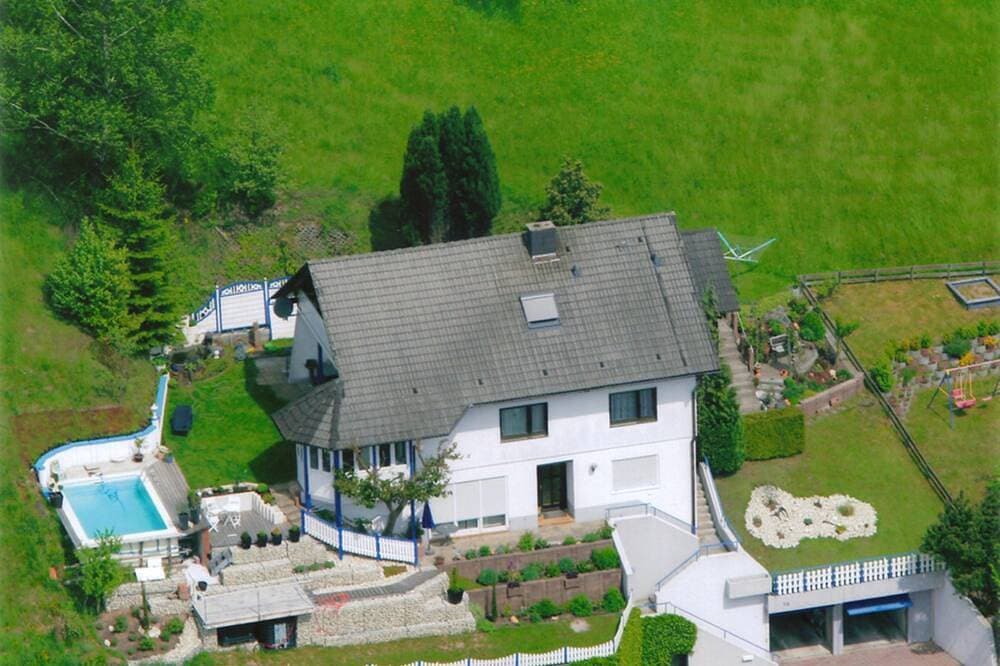 Foto 3 von 29: **** Panoramaferienwohnung Monika mit Pool - **** Sterne Ferienwohnung 75qm, 2