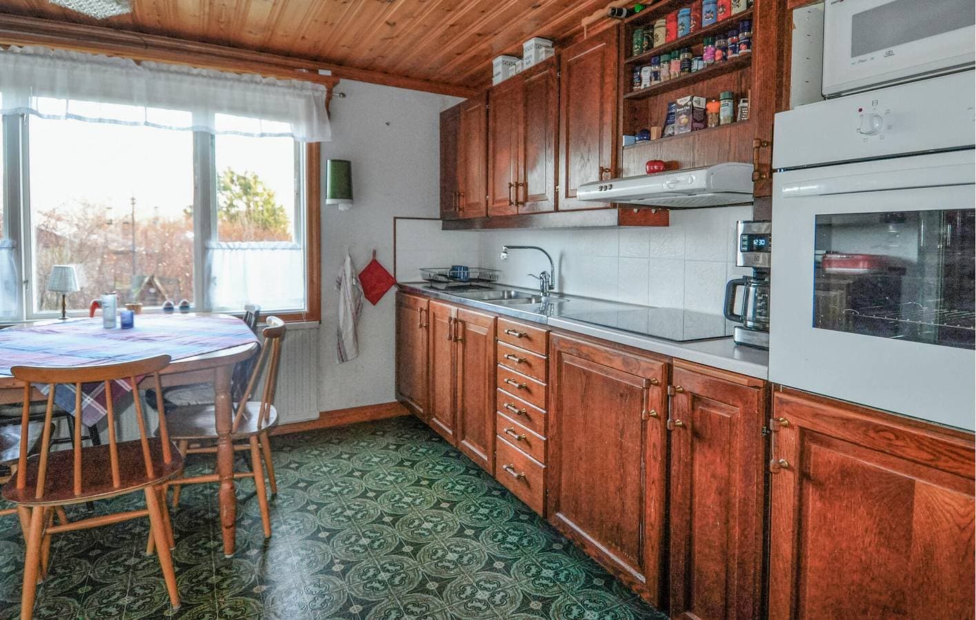Foto 9 von 21: Ferienhaus für 7 Personen mit Garten