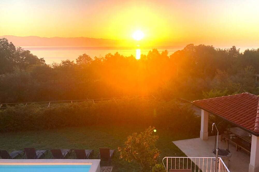 Traumhafte Villa Sole Mio 1
