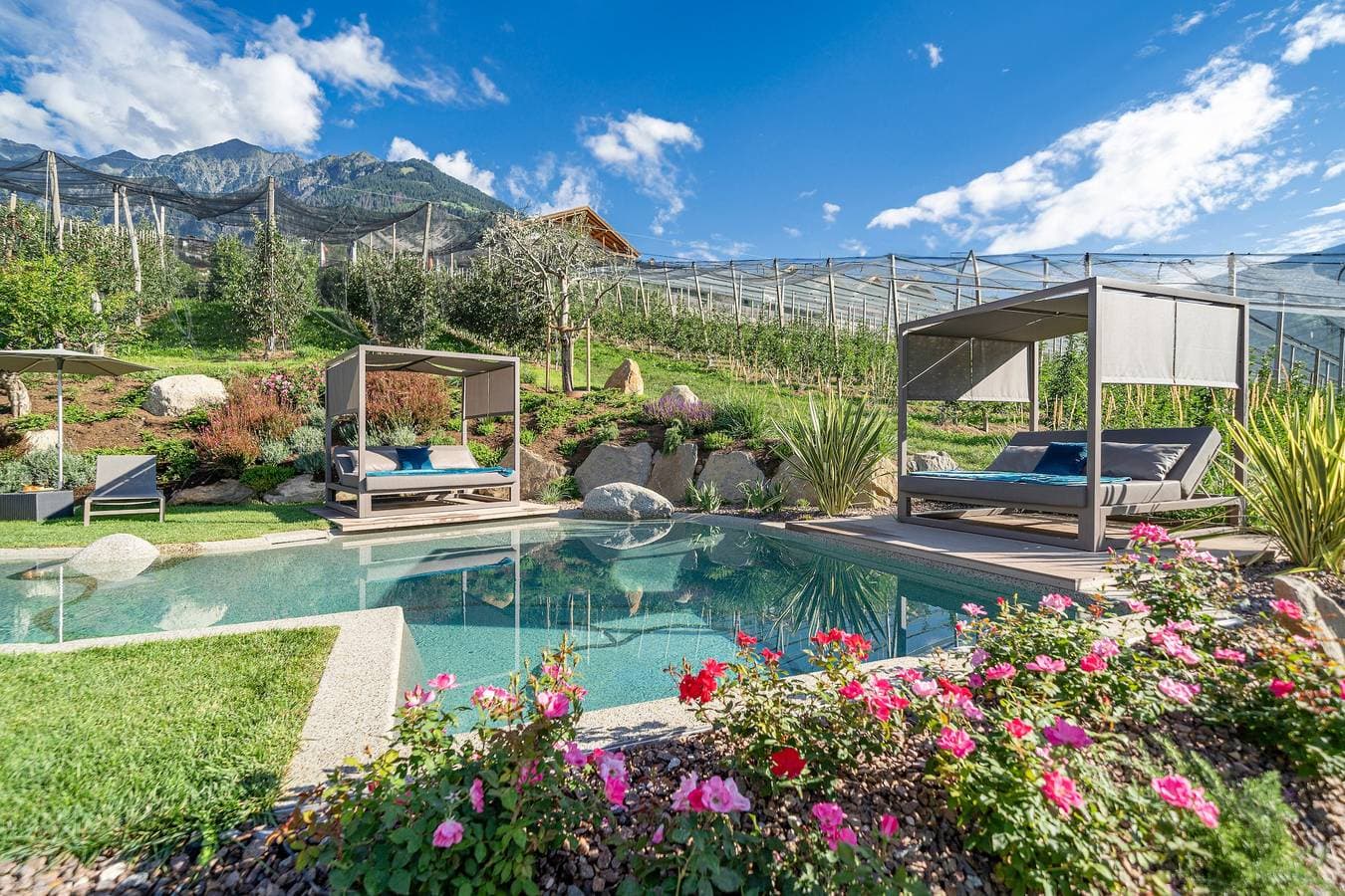 Foto 10 von 42: Chalet "Apfel Feld-Hof" mit Whirlpool, Salzwasser Pool und Terrasse