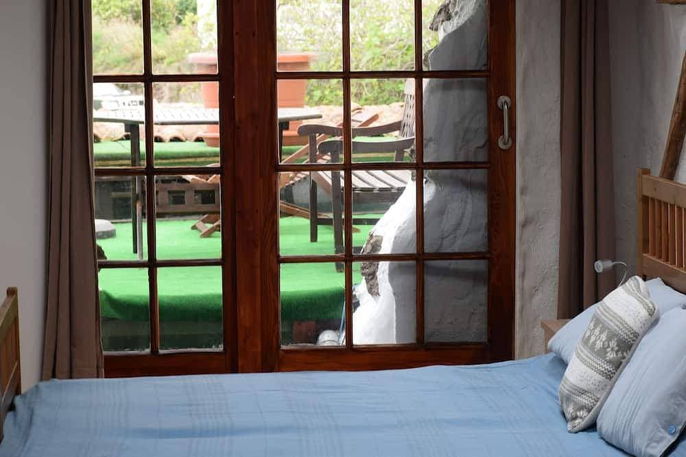 Foto 7 von 30: Ferienhaus in einem typisch kanarischen Dorf mit Blick auf Atlantik und Teide