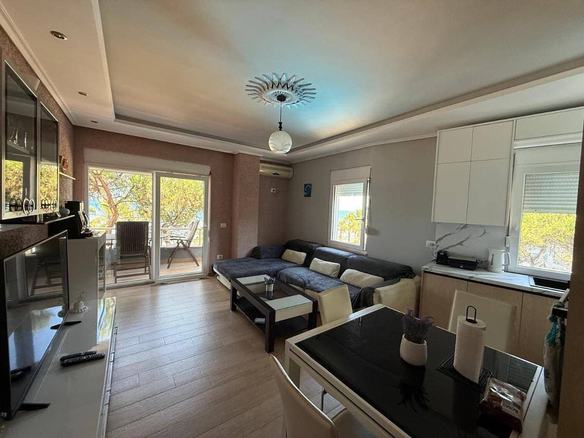 Foto 5 von 31: Three-Bedroom Apartment