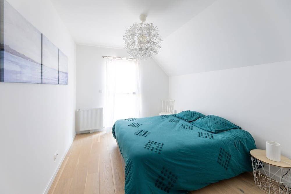 Foto 4 von 23: Les Embruns - Comfortable new house 2 minutes walk from the beach