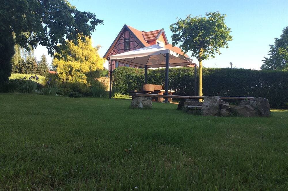 FeWo am Reinhardswald \"Buchenzweig\" - Nordhessen mit Familie und Hund erleben 1