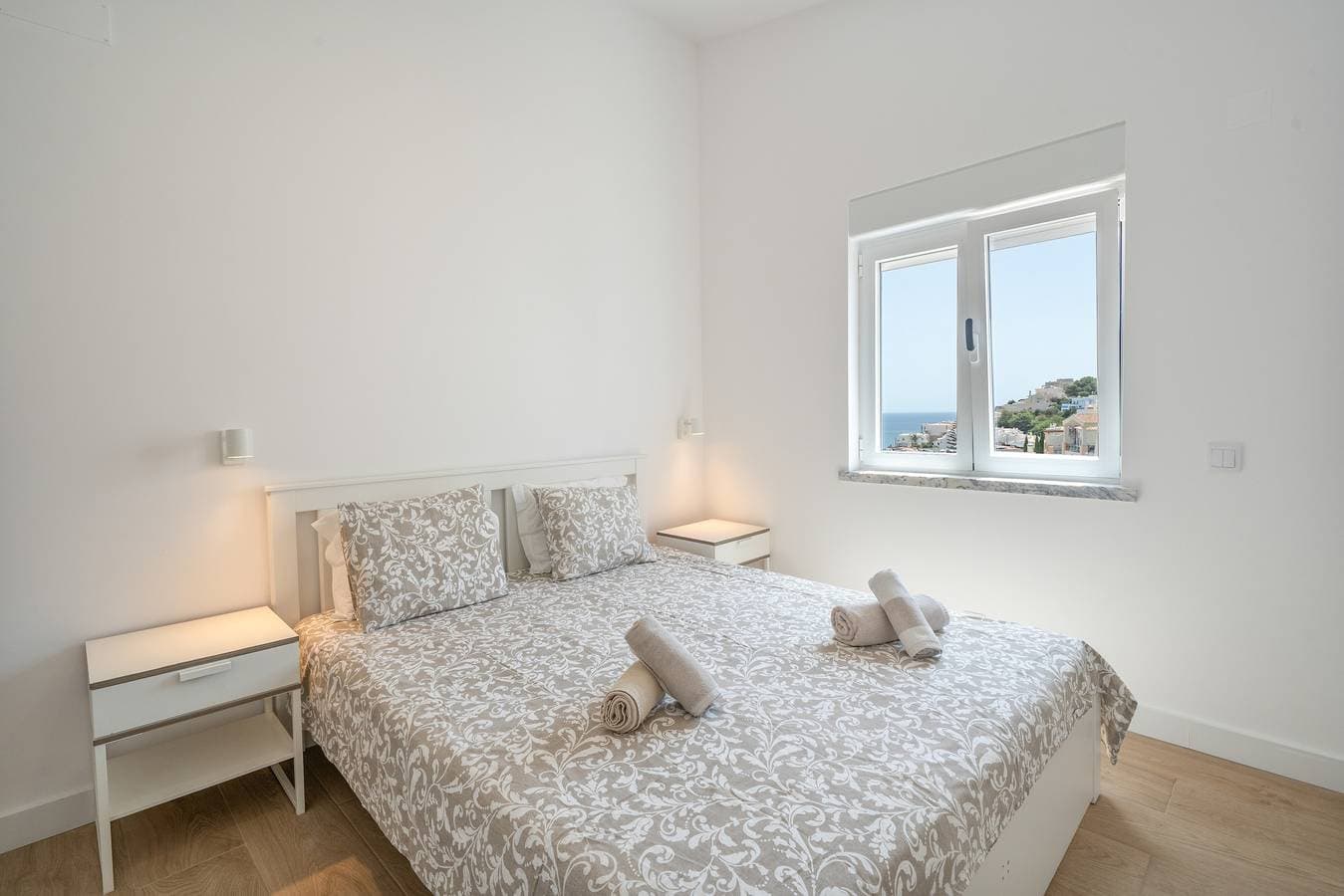 Foto 8 von 23: Apartment 'Salema Amazing View' mit Meerblick, Balkon und WLAN