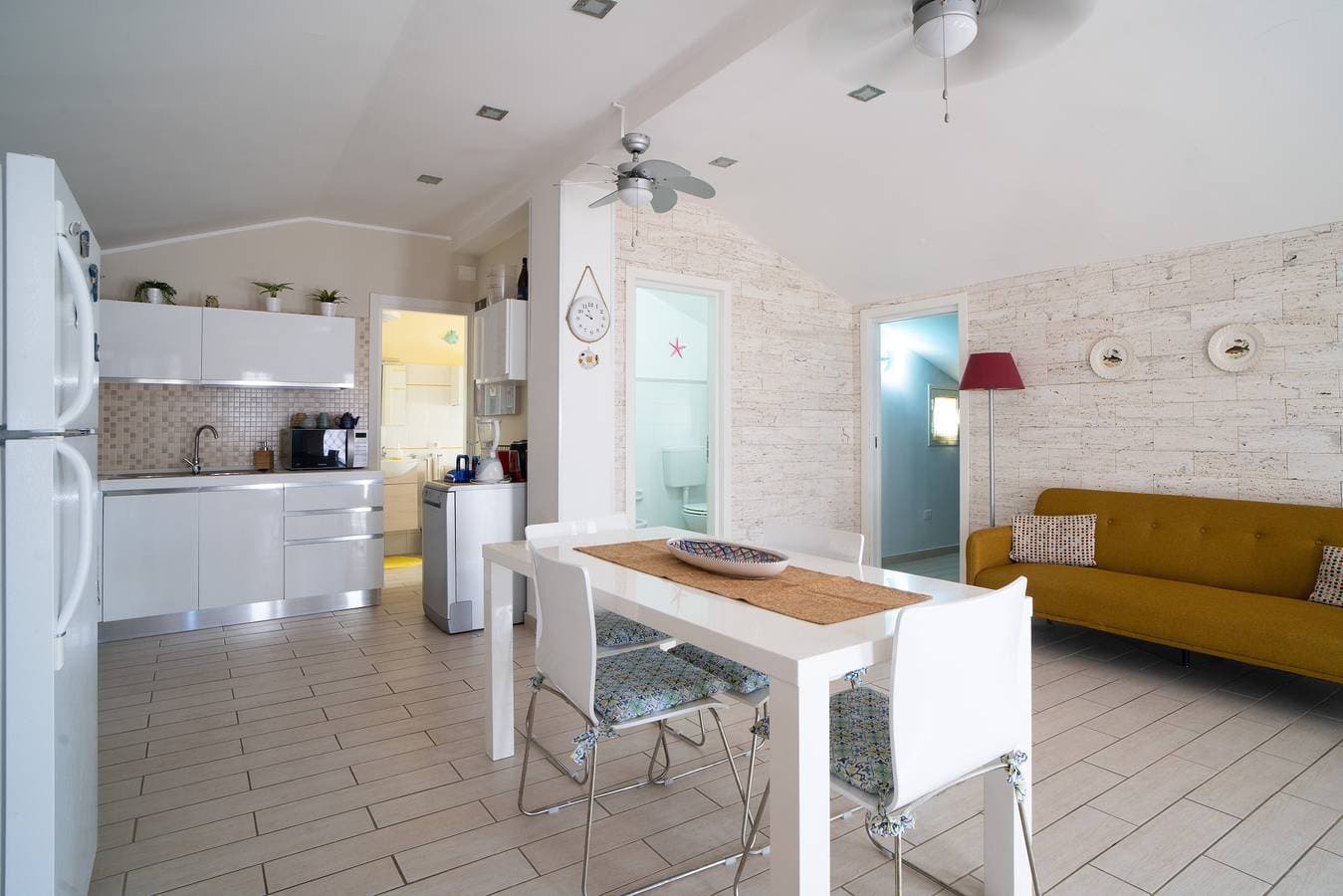 Foto 5 von 22: Ferienhaus "Giugiò" mit Bergblick, Terrasse und Klimaanlage