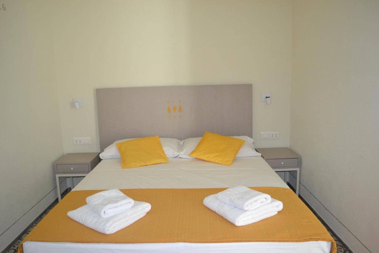 Foto 3 von 6: Double or Twin Room