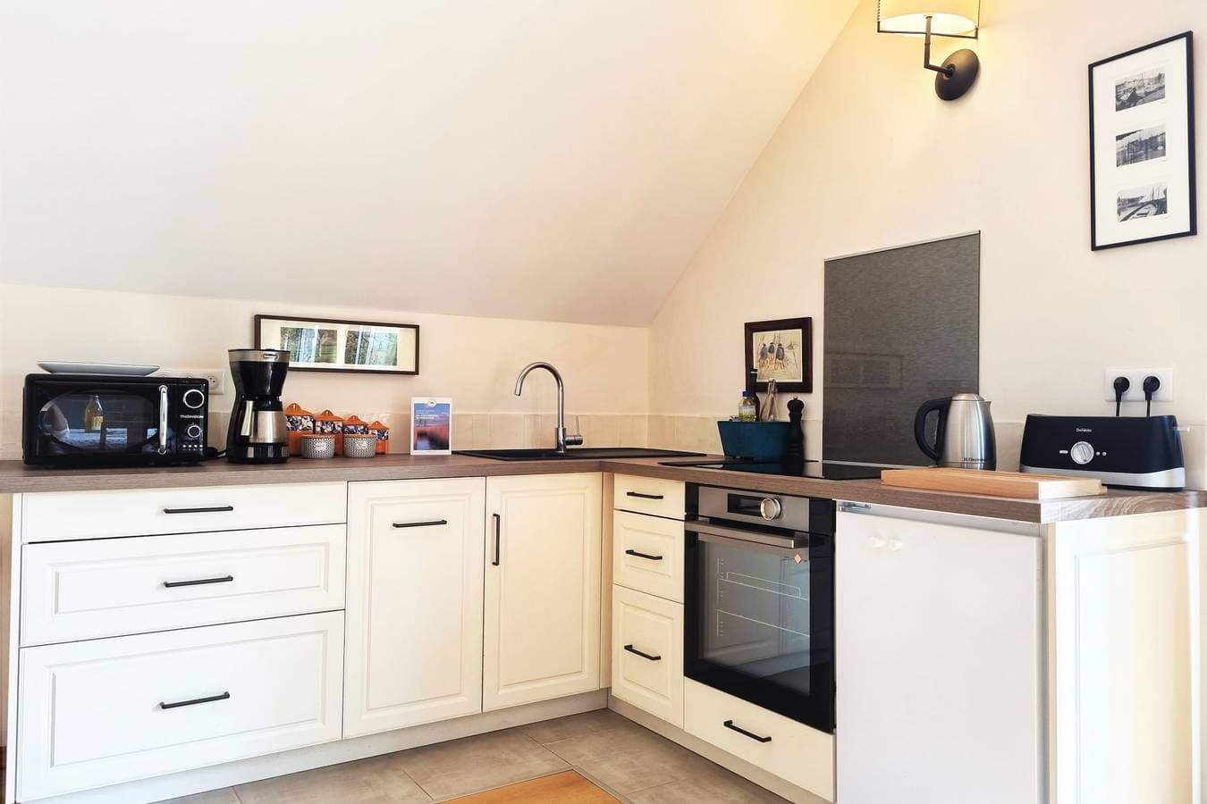Foto 10 von 28: Ferienwohnung für 4 Personen mit Terrasse