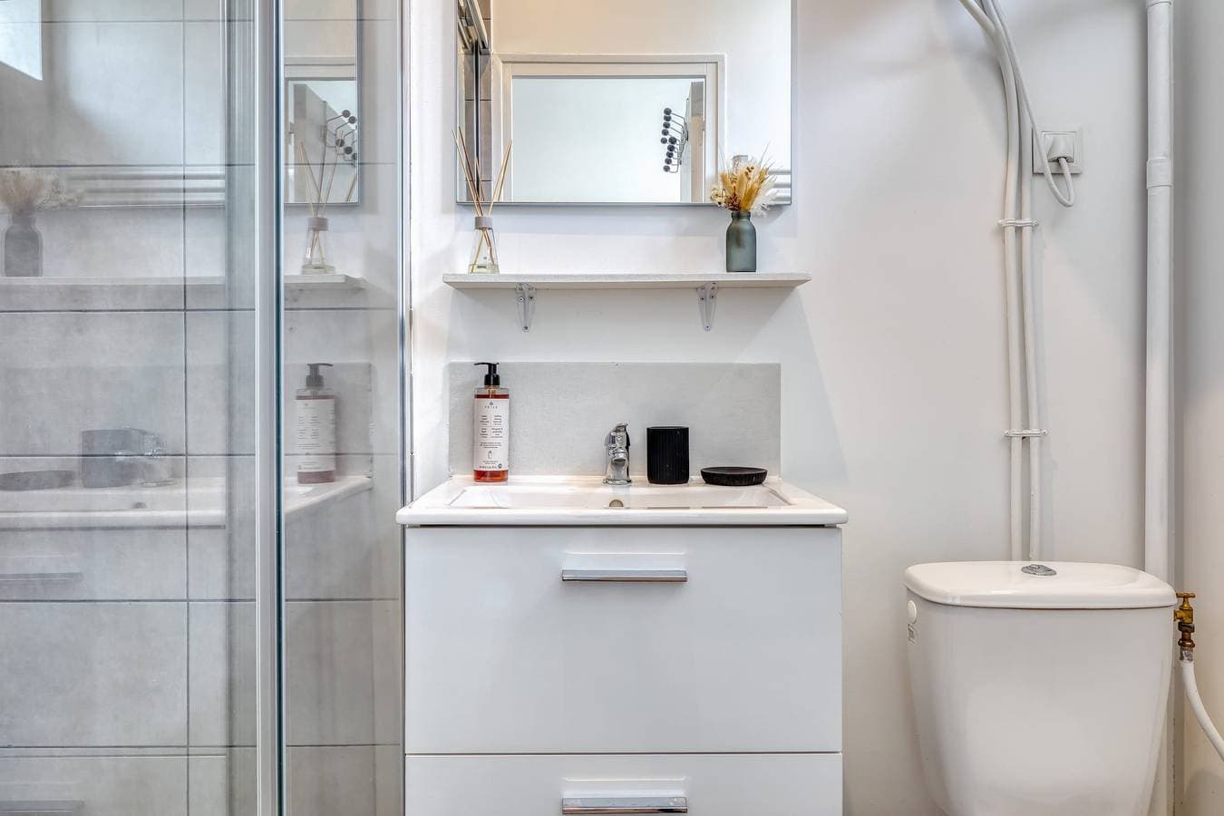 Foto 5 von 28: Bienvenue chez Brousse, studio rénové proche quais et préfecture