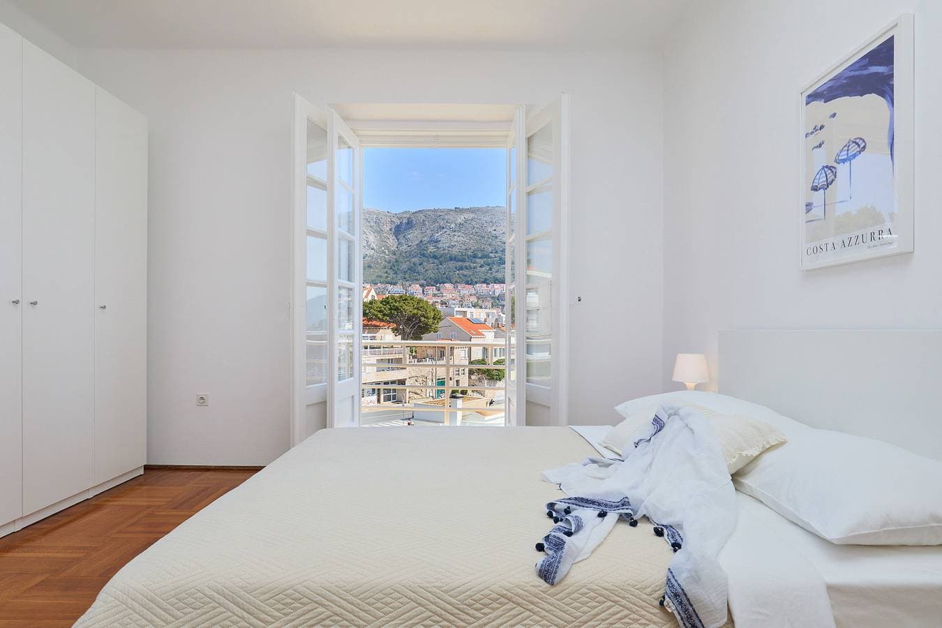 Foto 12 von 34: Ferienwohnung für 6 Personen mit Balkon