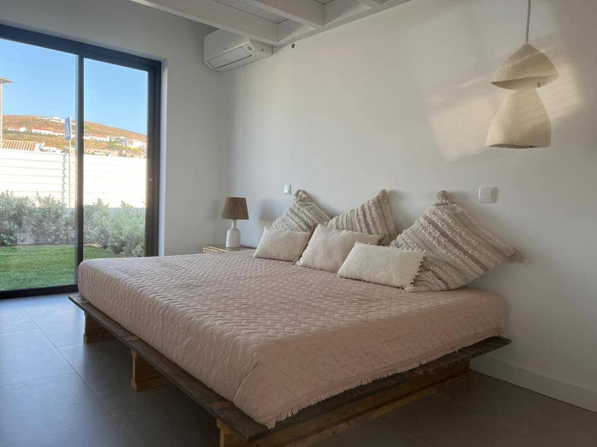 Foto 5 von 17: Two-Bedroom House