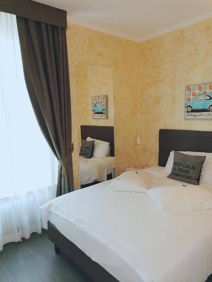 Foto 6 von 10: Economy Double Room Parterre
