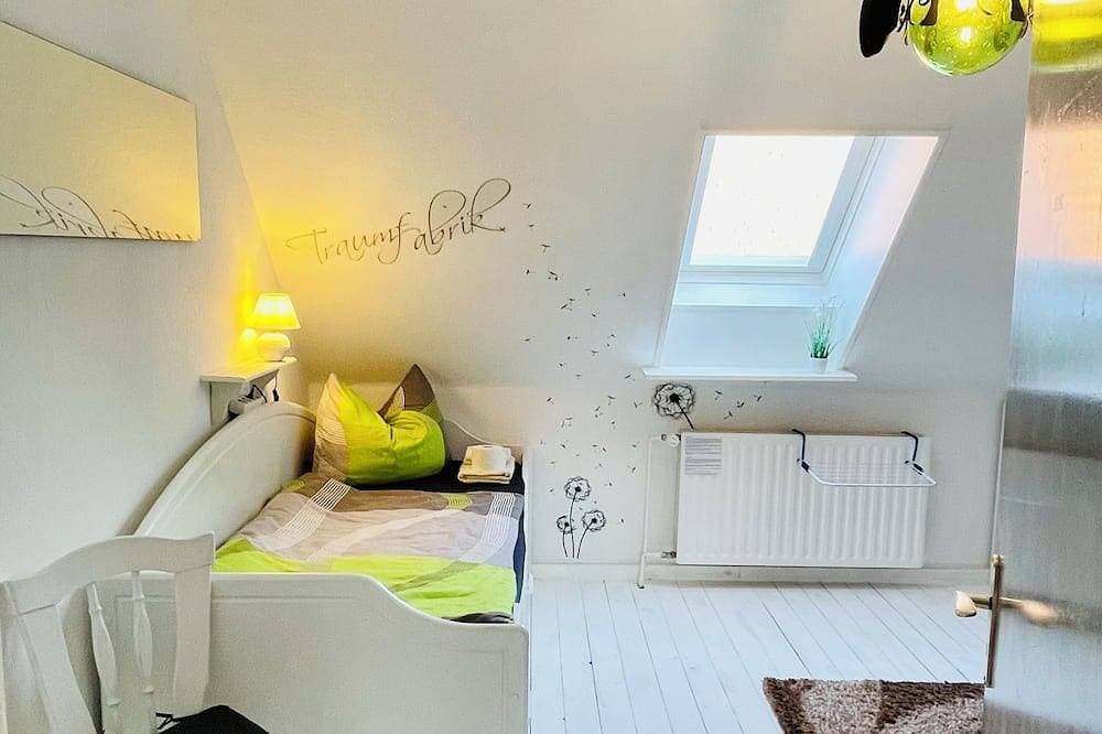 Foto 8 von 30: Große Ferien- & Monteurunterkunft | 104m² | 4 sep. Schlafbereiche | 2 Parkplätze
