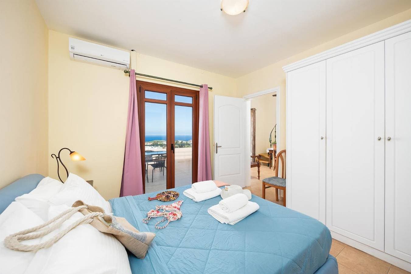 Foto 10 von 19: Villa für 7 Personen mit Terrasse