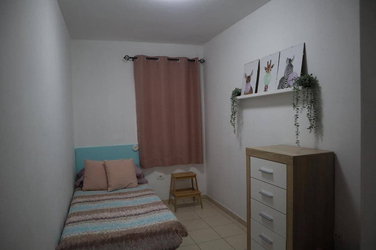 Foto 12 von 30: Two-Bedroom Apartment