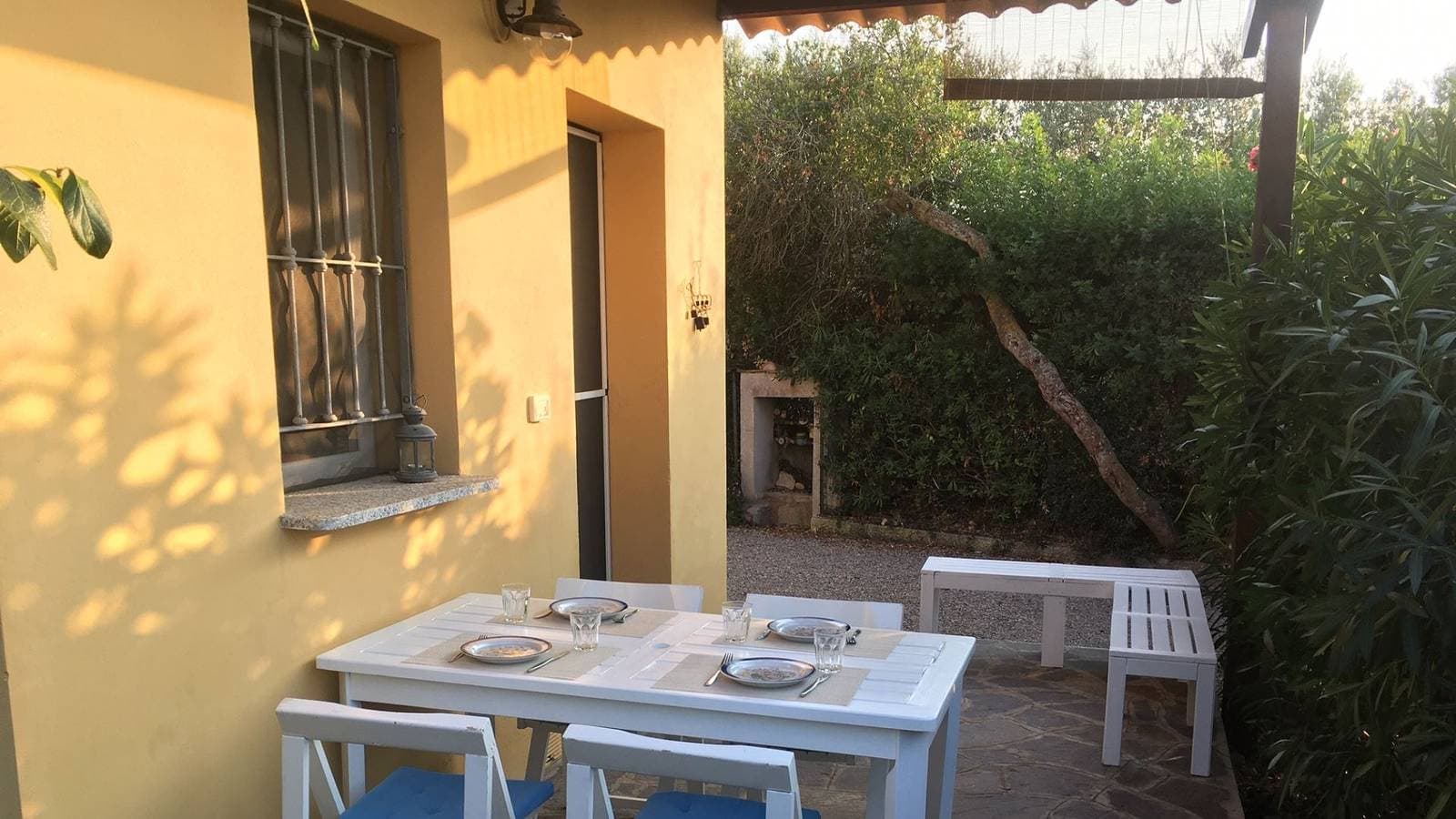 Foto 3 von 23: Ferienwohnung für 5 Personen mit Terrasse