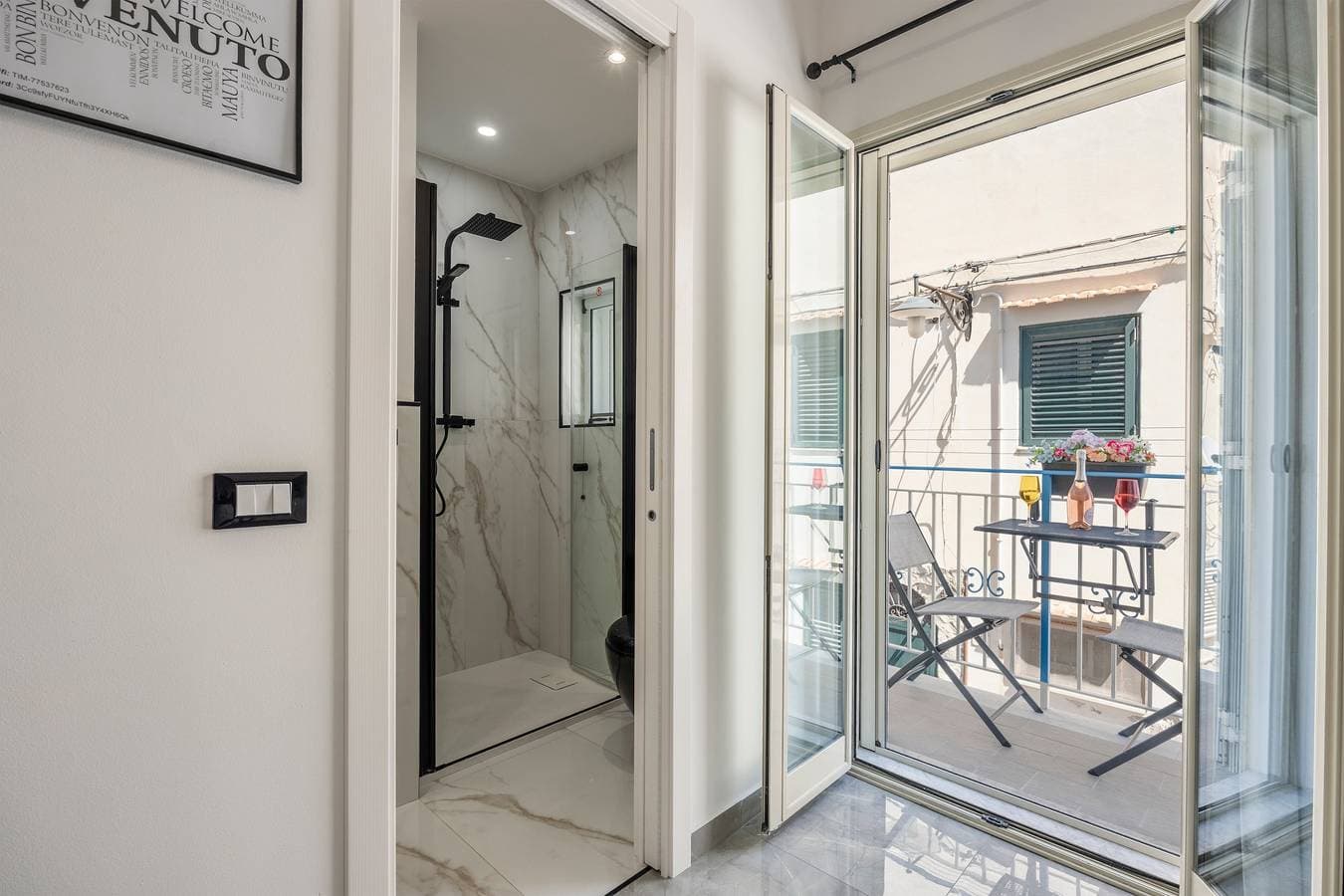 Foto 12 von 23: Ferienwohnung 'Onda Blu' mit Meerblick, Wi-Fi und Klimaanlage