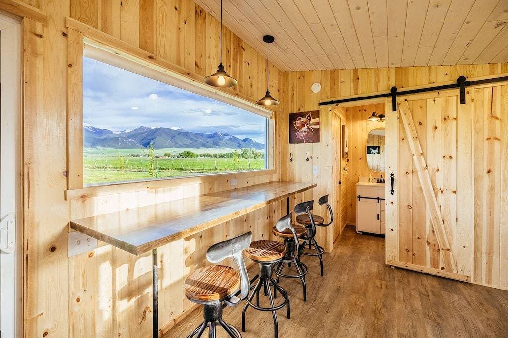 Off-grid tiny home in apple orchard with million-dollar mountain views! 1