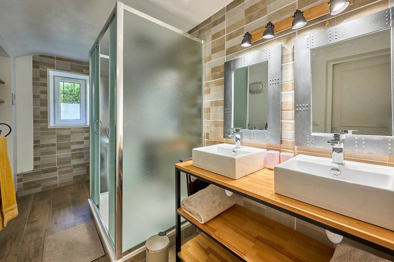 Foto 6 von 15: Ferienhaus für 8 Personen mit Garten