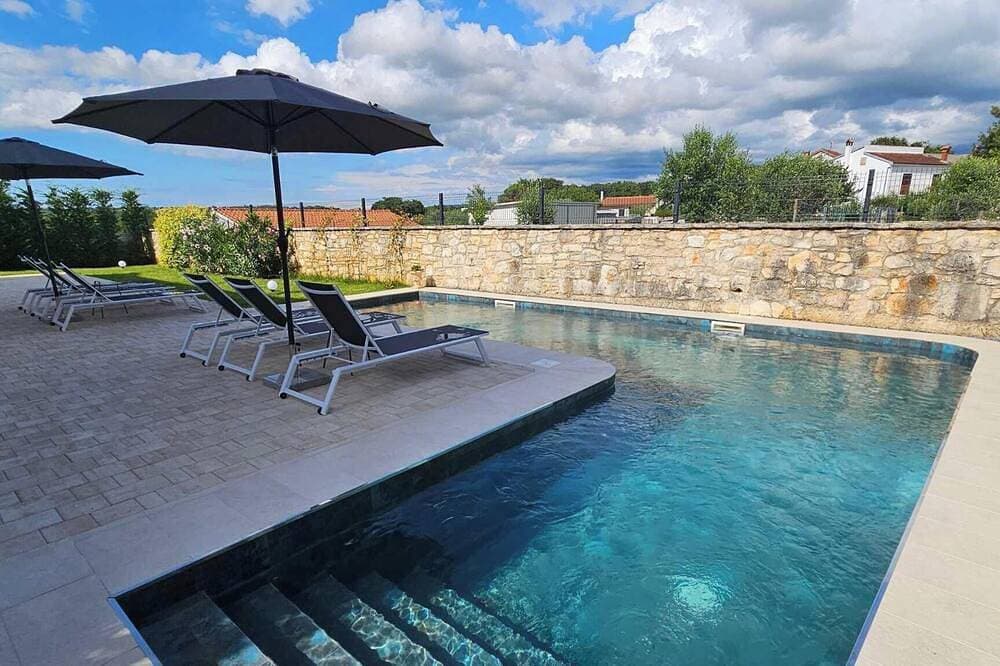 Foto 13 von 24: Casa Bianca Ferienwohnung mit 1 Schlafzimmer mit Balkon 2