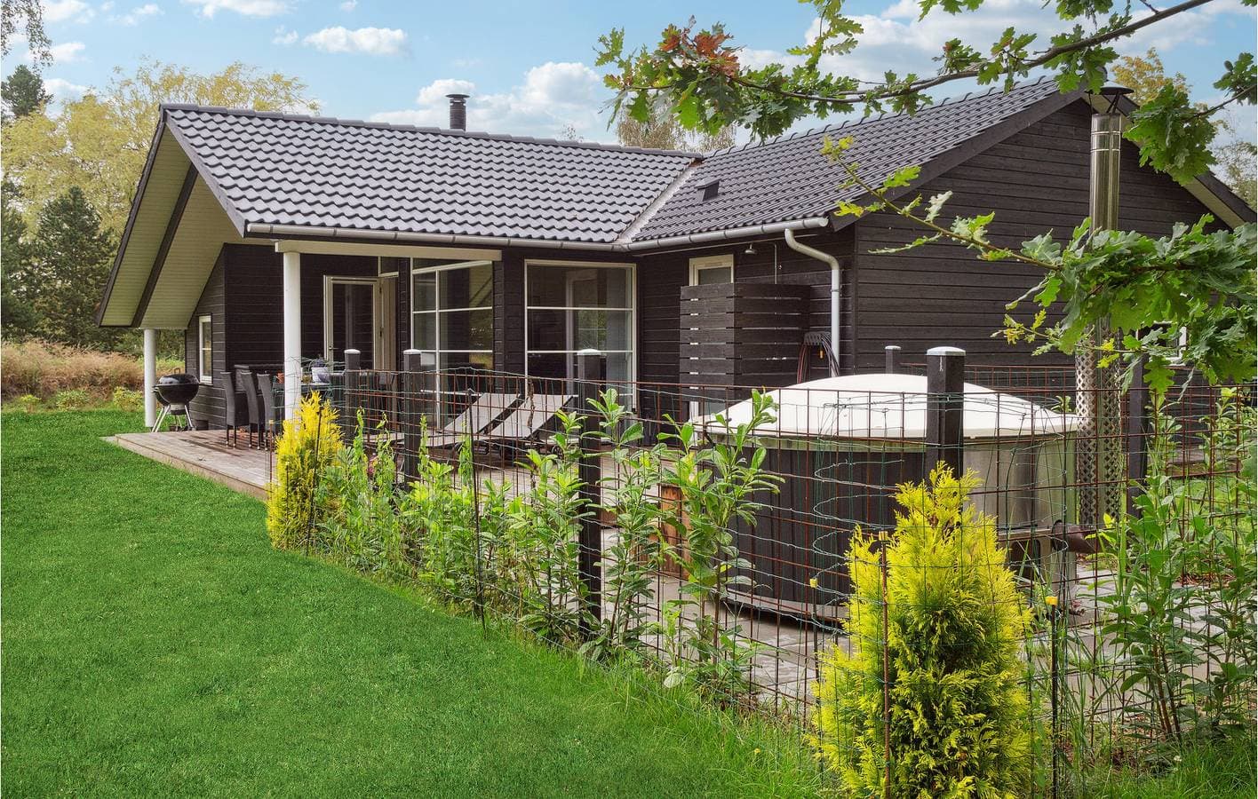 Foto 3 von 22: Ferienhaus für 8 Personen mit Garten