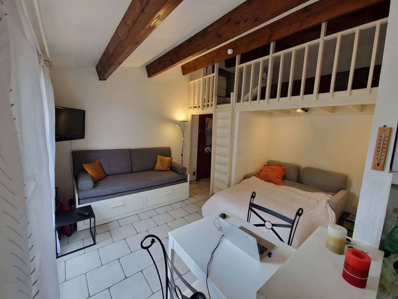 Foto 4 von 29: Studio „La Bonbonnière“ mit Bergblick, Pool und gemeinschaftlichen Gärten