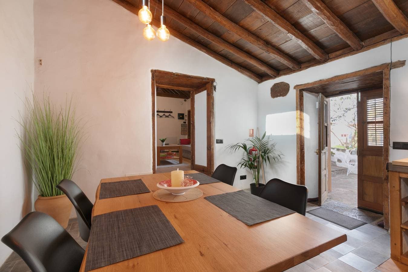 Foto 4 von 32: Ferienhaus 'Casa Canaria Finca Real' mit privatem Garten, Balkon und WLAN
