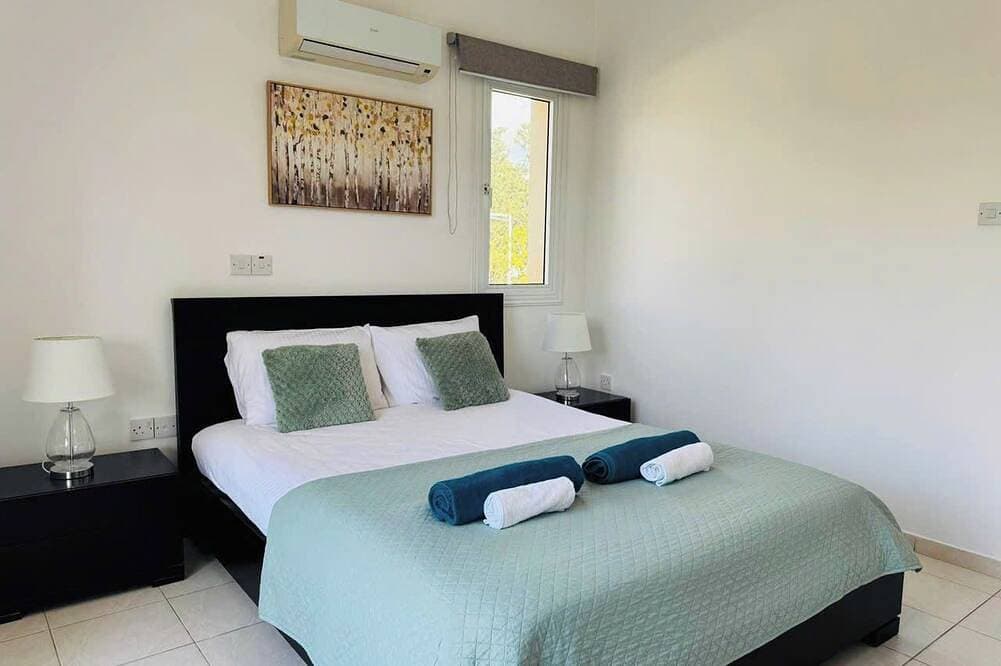 Foto 7 von 27: 2Br apartment w Large Balcony-Pool-Parking-Work friendly-Paphos Central