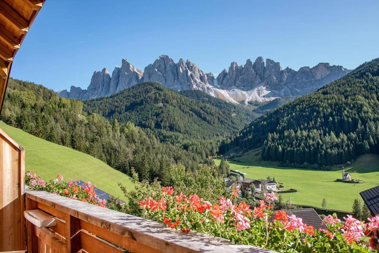 Foto 5 von 19: One-Bedroom Apartment with Balcony and Mountain View
