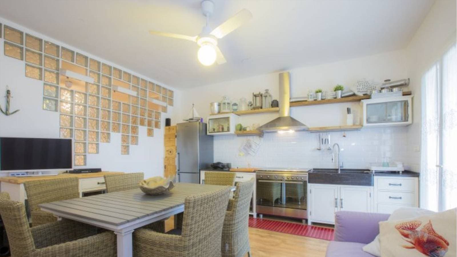 Foto 5 von 8: Ferienwohnung für 4 Personen mit Garten