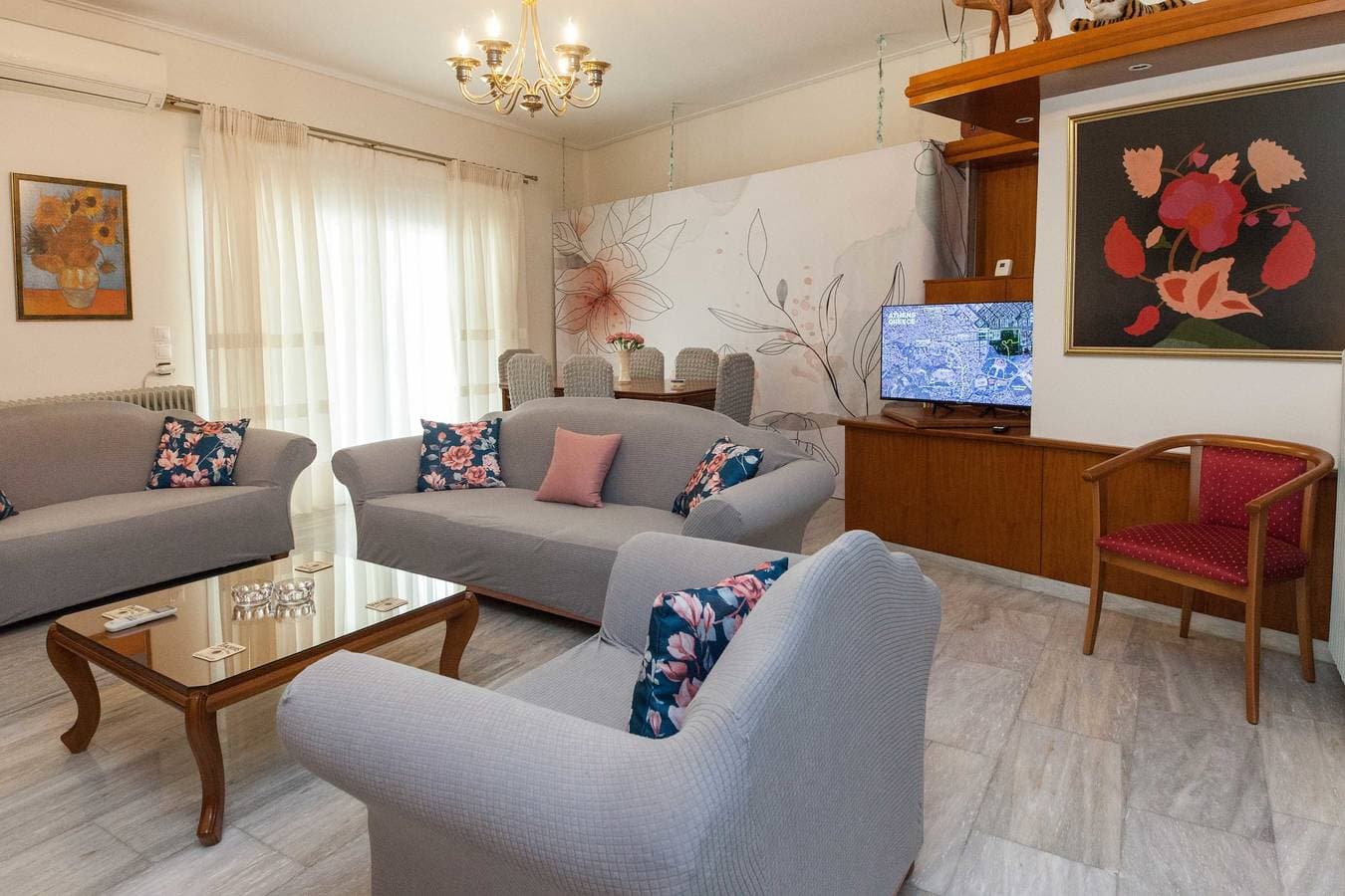 Foto 10 von 39: Ferienwohnung für 6 Personen mit Garten