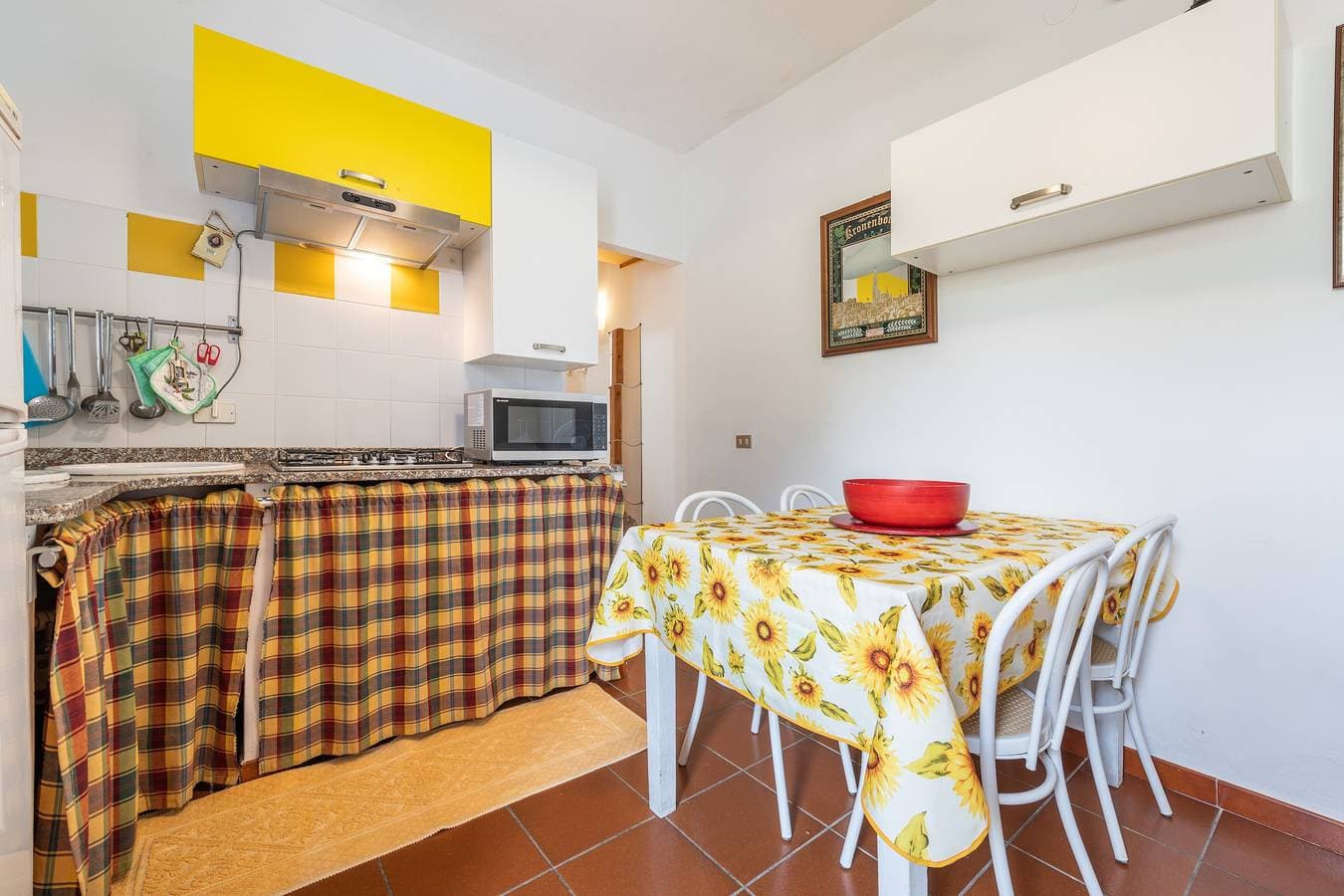 Foto 9 von 26: Haustierfreundliches Ferienhaus 'Casa Leo' mit Meerblick, Garten und Klimaanlage
