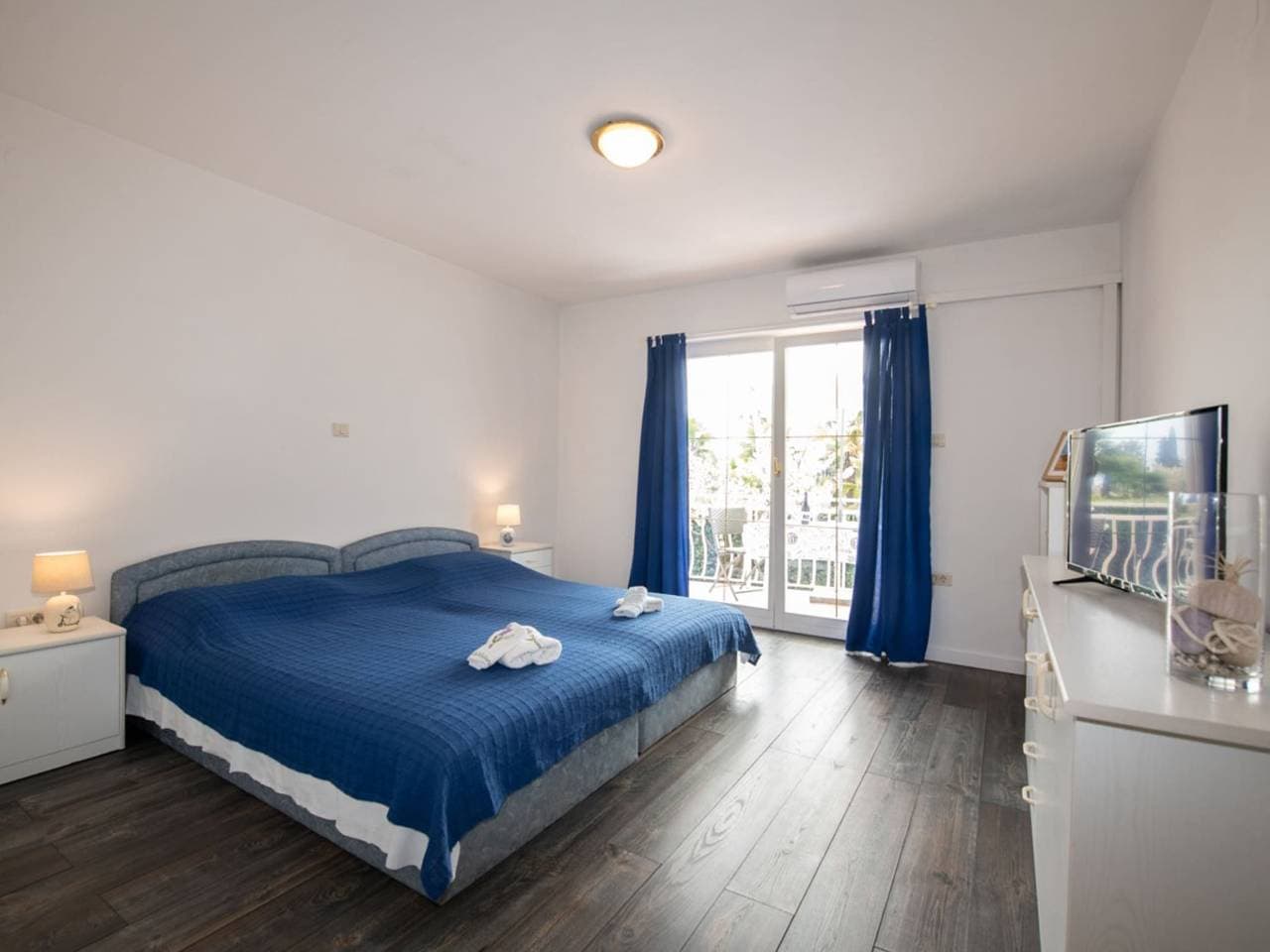 Foto 4 von 14: Studio Apartment With Balcony (A1)