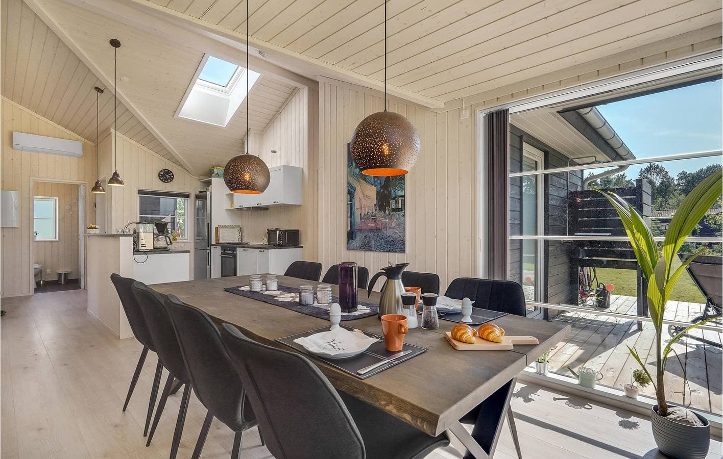 Foto 6 von 22: Ferienhaus für 8 Personen mit Garten